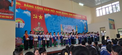 Chúc mừng thành tích xuất sắc của đội tuyển Trường TH&THCS Hợp Thành tại Giao lưu Câu lạc bộ Toán – Tiếng Việt tuổi thơ năm 2025