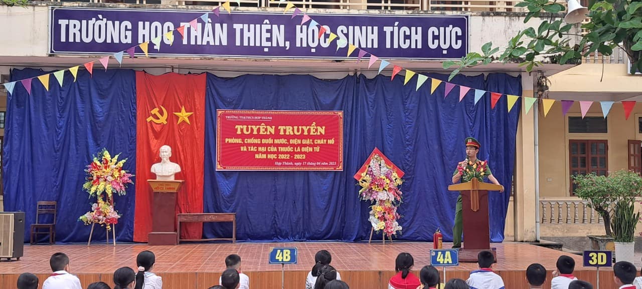 Tuyên truyền phòng, chống đuối nước, cháy nổ, điện giật và tác hại của thuốc lá điện tử cho học sinh Trường TH&THCS Hợp Thành