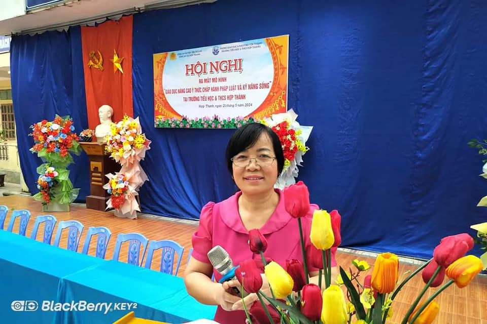 XÃ HỢP THÀNH RA MẮT MÔ HÌNH "GIÁO DỤC NÂNG CAO Ý THỨC CHẤP HÀNH PHÁP LUẬT VÀ KỸ NĂNG SỐNG"  TẠI TRƯỜNG TH & THCS.