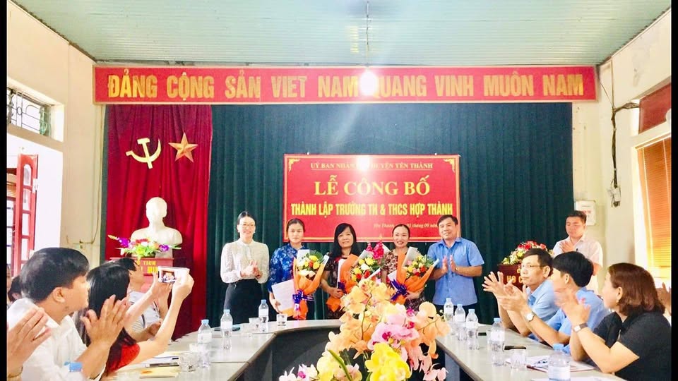 QUYẾT DỊNH SÁP NHẬP TRƯỜNG NĂM 2020